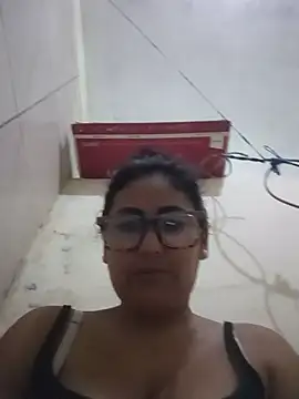 Snapshot of acuarela chatting on January 2025 11:29:01 PM acuarela online show from January 2025 11:29:01 PM