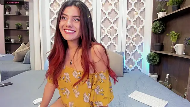 Snapshot of iriis_rosse chatting on March 2025 09:32:02 PM iriis rosse online show from March 2025 09:32:02 PM