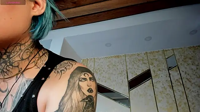 Snapshot of jinxv_nuss chatting on February 2025 11:09:01 AM jinxv nuss online show from February 2025 11:09:01 AM