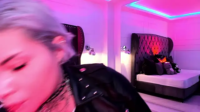 Snapshot of jinxv_nuss chatting on October 2025 11:32:02 AM jinxv nuss online show from October 2025 11:32:02 AM