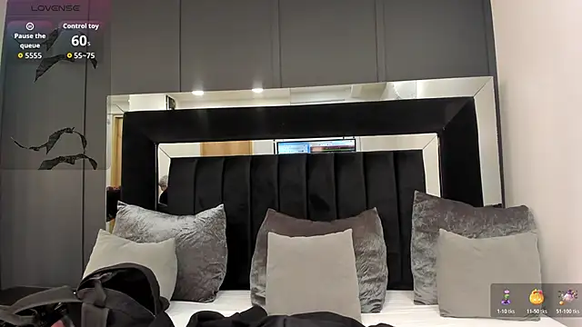 Snapshot of jinxv_nuss chatting on November 2025 10:36:01 AM jinxv nuss online show from November 2025 10:36:01 AM