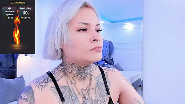 Snapshot of jinxv_nuss chatting on December 2025 11:19:01 AM jinxv nuss online show from December 2025 11:19:01 AM