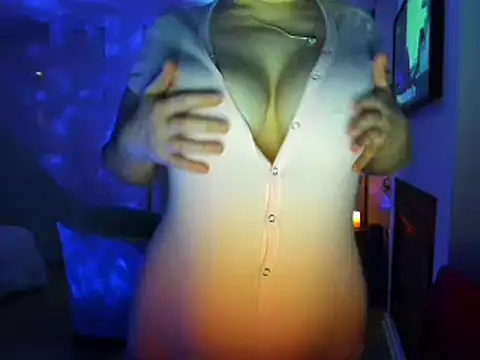 Snapshot of HappyIva chatting on January 2025 02:35:02 AM HappyIva online show from January 2025 02:35:02 AM