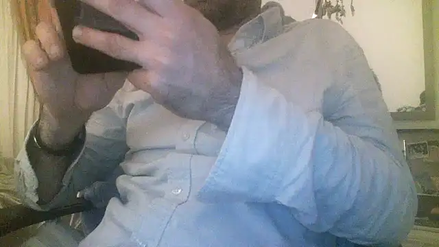 Patrickhound online show from November 2025 01:38:01 AM