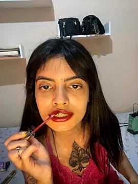 Snapshot of LawrencyLarry chatting on December 2025 11:24:01 PM LawrencyLarry online show from December 2025 11:24:01 PM