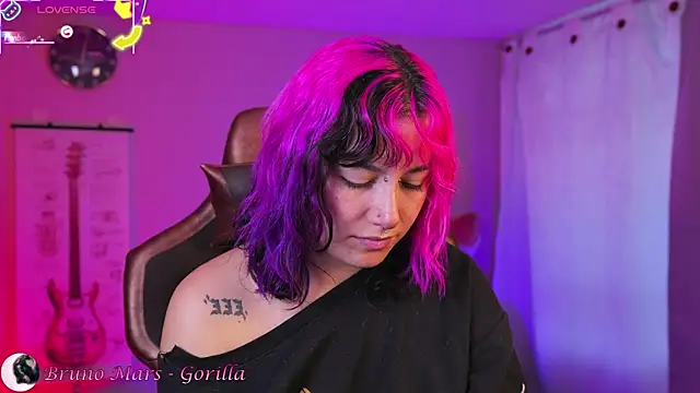 Snapshot of _zephyr_ chatting on October 2025 09:31:01 PM  zephyr  online show from October 2025 09:31:01 PM