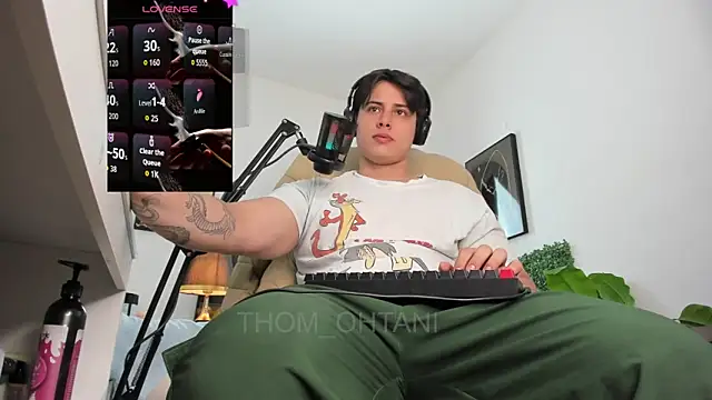 Thom Ohtani online show from April 2026 10:32:01 PM