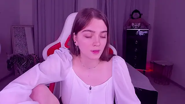 VITA TESS online show from March 2025 01:51:01 PM