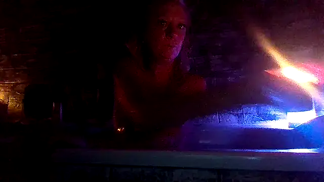 Snapshot of ImogenBrooke chatting on January 2025 03:54:02 AM ImogenBrooke online show from January 2025 03:54:02 AM