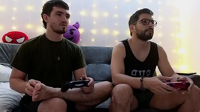 Snapshot of ErickBrant chatting on February 2025 11:53:02 PM ErickBrant online show from February 2025 11:53:02 PM