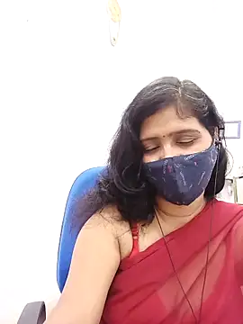 Lucky-Deepthi online show from March 2025 11:28:02 PM