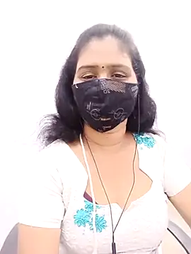 Lucky-Deepthi online show from March 2025 05:35:02 PM