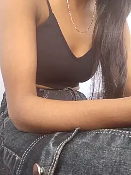 Snapshot of Barbie_183 chatting on February 2025 05:31:01 AM Barbie 183 online show from February 2025 05:31:01 AM