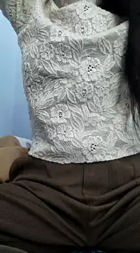 Snapshot of Barbie_183 chatting on March 2025 05:52:02 AM Barbie 183 online show from March 2025 05:52:02 AM