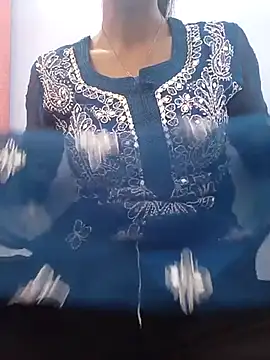 Snapshot of Barbie_183 chatting on March 2025 05:28:02 AM Barbie 183 online show from March 2025 05:28:02 AM