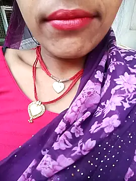 Snapshot of Amaya_Bajwa chatting on January 2025 11:22:02 AM Amaya Bajwa online show from January 2025 11:22:02 AM