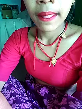 Snapshot of Amaya_Bajwa chatting on February 2025 05:18:01 AM Amaya Bajwa online show from February 2025 05:18:01 AM