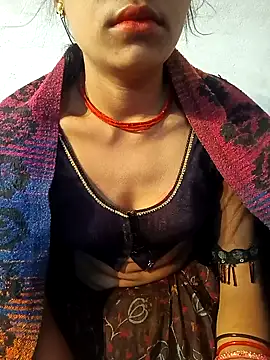 Snapshot of Amaya_Bajwa chatting on February 2025 09:37:02 PM Amaya Bajwa online show from February 2025 09:37:02 PM