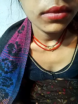 Snapshot of Amaya_Bajwa chatting on February 2025 07:38:02 PM Amaya Bajwa online show from February 2025 07:38:02 PM