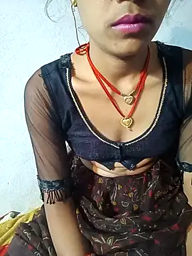 Snapshot of Amaya_Bajwa chatting on February 2025 04:04:01 PM Amaya Bajwa online show from February 2025 04:04:01 PM