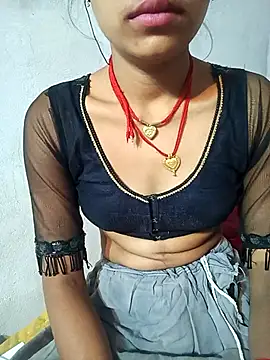 Snapshot of Amaya_Bajwa chatting on February 2025 07:38:02 PM Amaya Bajwa online show from February 2025 07:38:02 PM