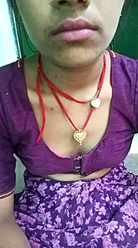 Snapshot of Amaya_Bajwa chatting on February 2025 12:03:02 PM Amaya Bajwa online show from February 2025 12:03:02 PM