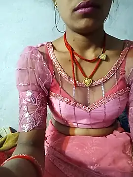 Snapshot of Amaya_Bajwa chatting on February 2025 03:19:01 PM Amaya Bajwa online show from February 2025 03:19:01 PM