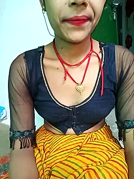 Snapshot of Amaya_Bajwa chatting on February 2025 04:54:01 AM Amaya Bajwa online show from February 2025 04:54:01 AM