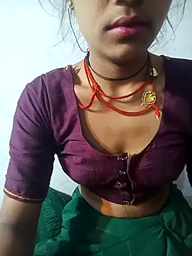 Snapshot of Amaya_Bajwa chatting on March 2025 10:09:02 PM Amaya Bajwa online show from March 2025 10:09:02 PM