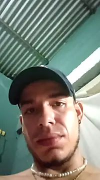 Snapshot of Rpra chatting on January 2025 07:03:01 AM Rpra online show from January 2025 07:03:01 AM