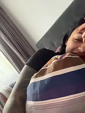 Snapshot of NNNoire chatting on November 2025 06:11:02 AM NNNoire online show from November 2025 06:11:02 AM