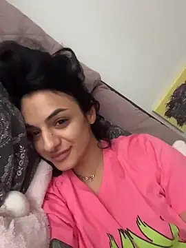 Snapshot of NNNoire chatting on November 2025 12:33:01 PM NNNoire online show from November 2025 12:33:01 PM