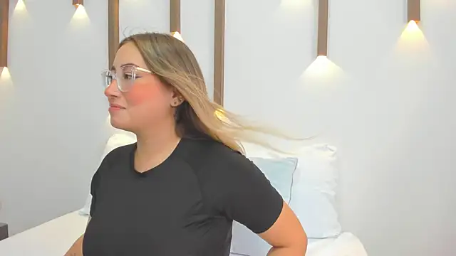 antonella cutie  online show from February 2025 01:33:01 PM