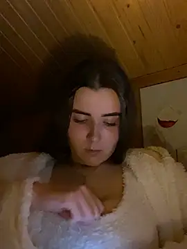 mewKate online show from March 2026 09:43:02 PM