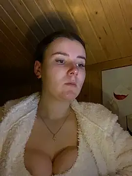 mewKate online show from April 2026 07:07:01 PM