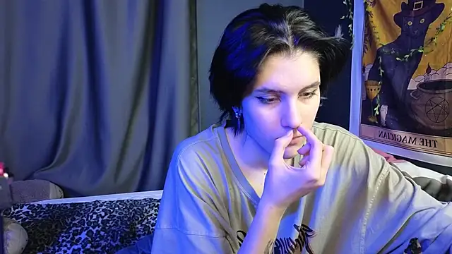 Snapshot of Hyeon_Jin chatting on February 2025 03:23:01 AM Hyeon Jin online show from February 2025 03:23:01 AM