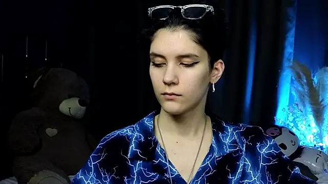 Snapshot of Hyeon_Jin chatting on March 2025 05:18:01 PM Hyeon Jin online show from March 2025 05:18:01 PM