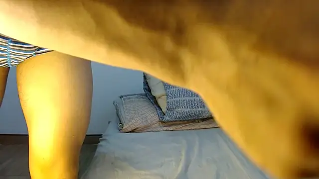 lonelydick2002 online show from January 2025 05:58:02 PM