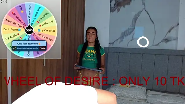 Siempre-locos69 online show from April 2026 04:19:02 PM