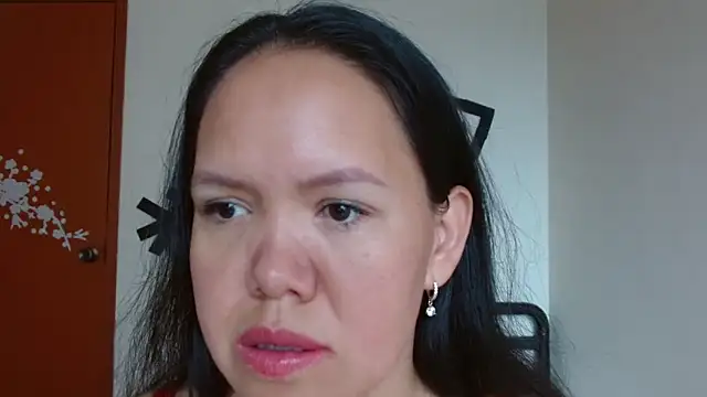 Snapshot of marilynbeautifullyhairy chatting on February 2025 02:00:01 PM marilynbeautifullyhairy online show from February 2025 02:00:01 PM