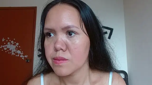 Snapshot of marilynbeautifullyhairy chatting on February 2025 01:57:01 PM marilynbeautifullyhairy online show from February 2025 01:57:01 PM