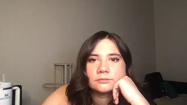 Snapshot of kylienotjenner chatting on March 2025 11:47:01 PM kylienotjenner online show from March 2025 11:47:01 PM