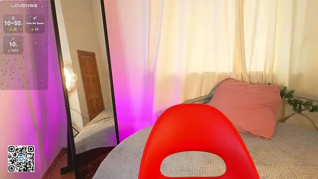 Snapshot of mon_lola chatting on January 2025 09:24:01 AM mon lola online show from January 2025 09:24:01 AM