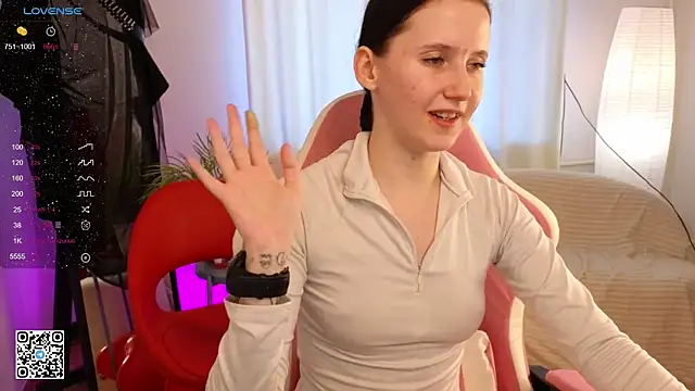 Snapshot of mon_lola chatting on February 2025 10:51:01 AM mon lola online show from February 2025 10:51:01 AM