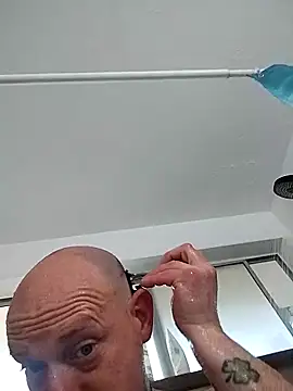 Snapshot of jayjay198080 chatting on March 2025 01:35:02 AM jayjay198080 online show from March 2025 01:35:02 AM