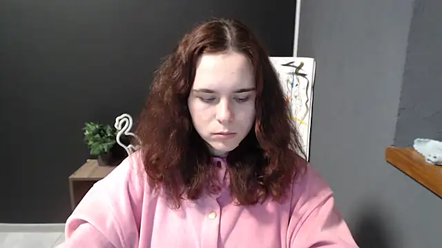 Snapshot of mini_girly chatting on February 2025 01:22:02 PM mini girly online show from February 2025 01:22:02 PM