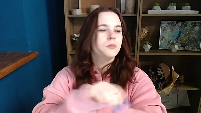 Snapshot of mini_girly chatting on February 2025 01:06:01 PM mini girly online show from February 2025 01:06:01 PM