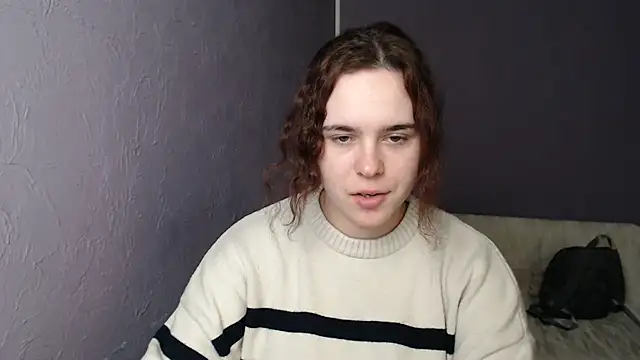 Snapshot of mini_girly chatting on February 2025 07:42:02 AM mini girly online show from February 2025 07:42:02 AM