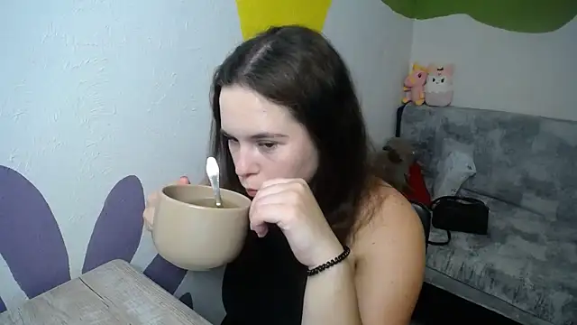 Snapshot of mini_girly chatting on September 2025 12:18:01 PM mini girly online show from September 2025 12:18:01 PM