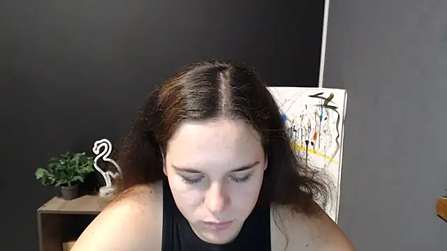 Snapshot of mini_girly chatting on September 2025 01:15:01 PM mini girly online show from September 2025 01:15:01 PM